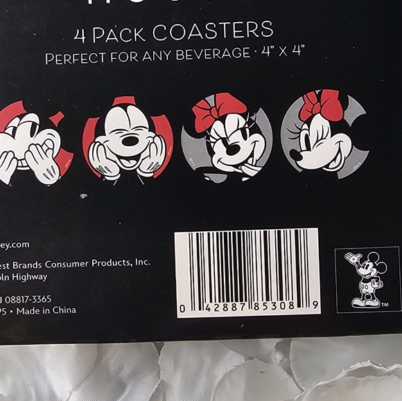 BRAND NEW IN BOX 4pk Disney Mickey Mouse Boxed Beverage Coasters - Picture 3 of 3